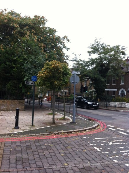 The photo for Mortlake Rd Kew - obstructions/unusable cycle track.
